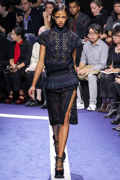 Look 27